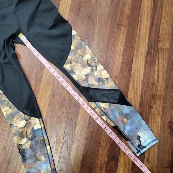Athleta Asym Mesh Sonar Compression Leggings Size XS - Picture 10 of 10